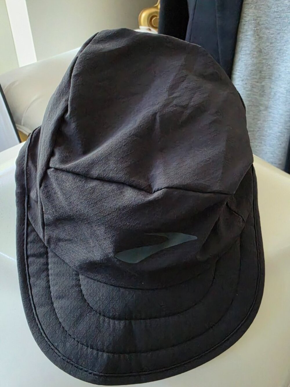 Brooks Lightweight Packable Hat